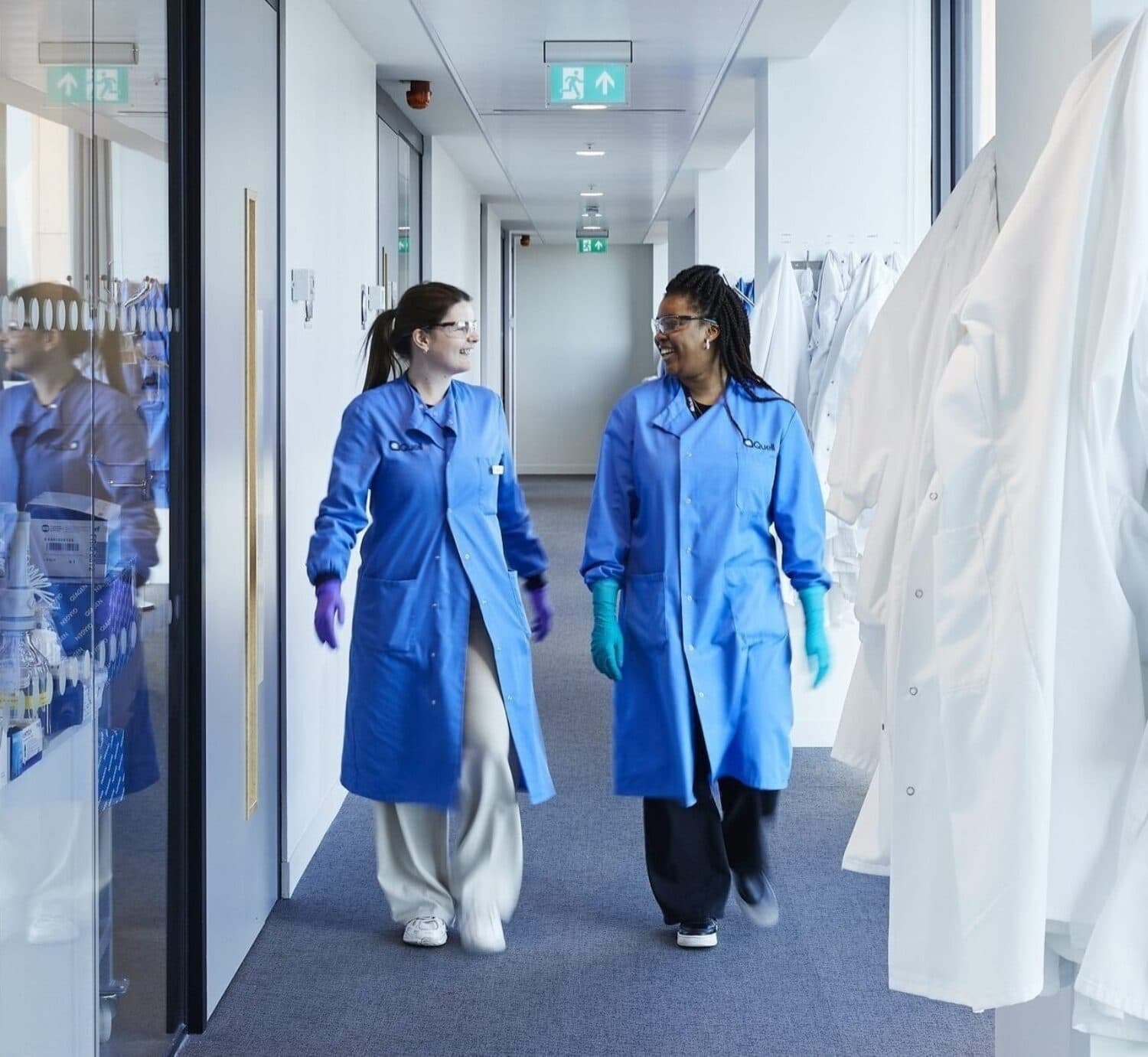 Labcoat picture v4